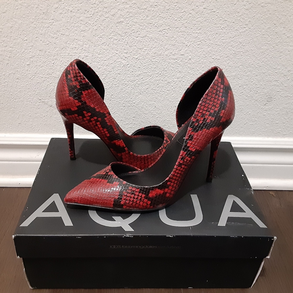 Aqua - Picture 1 of 4